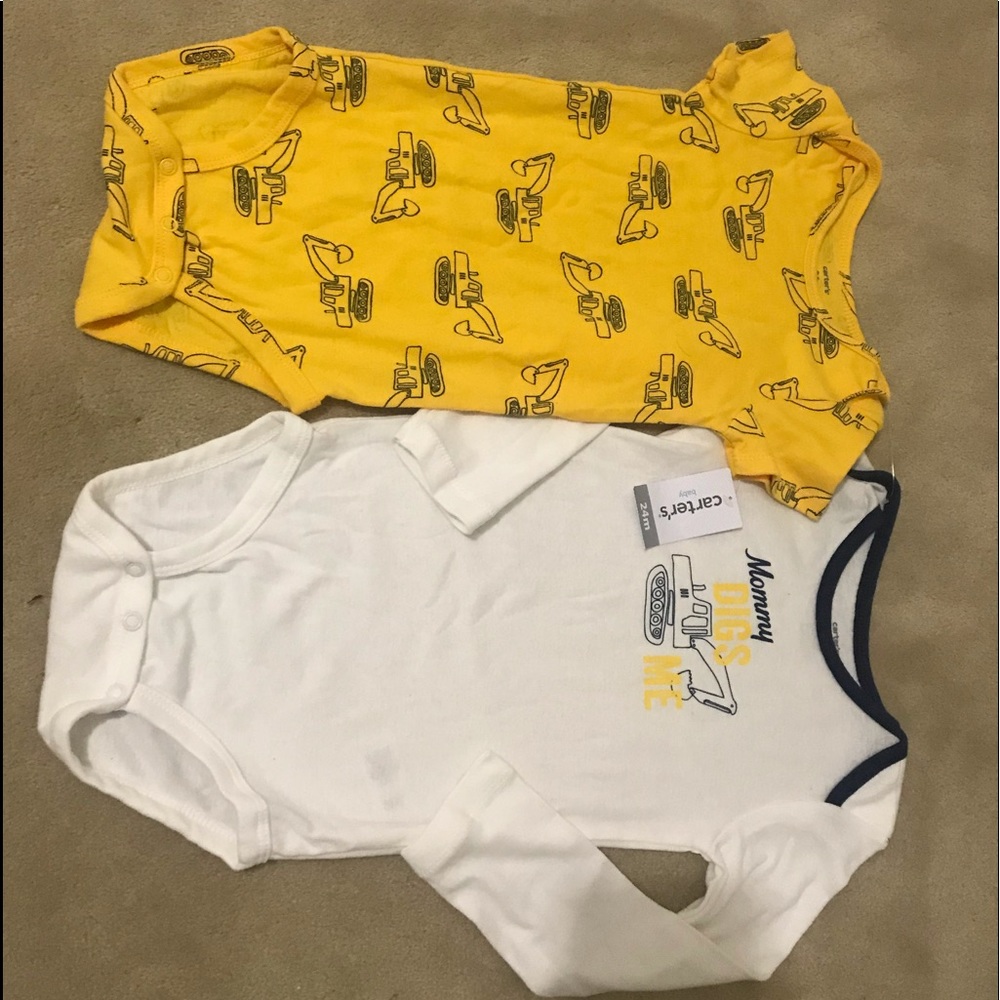 Boys 2 set carters bodysuits 24 months